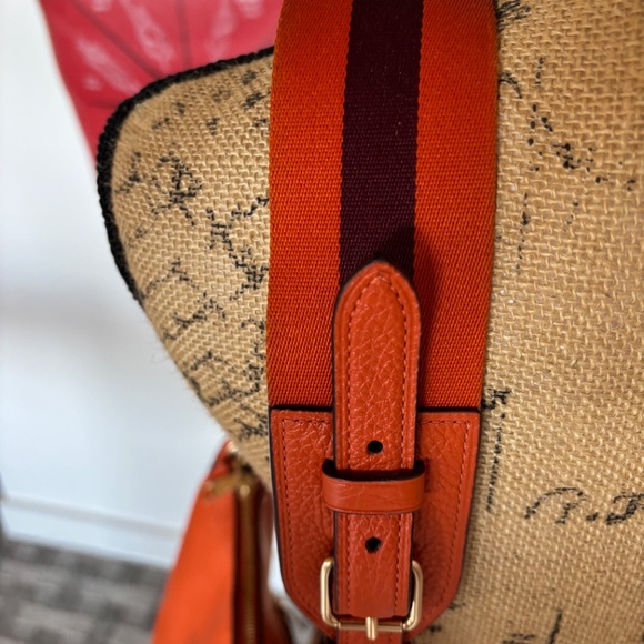 Coach Legacy Collection Handbag - Picture 5 of 6